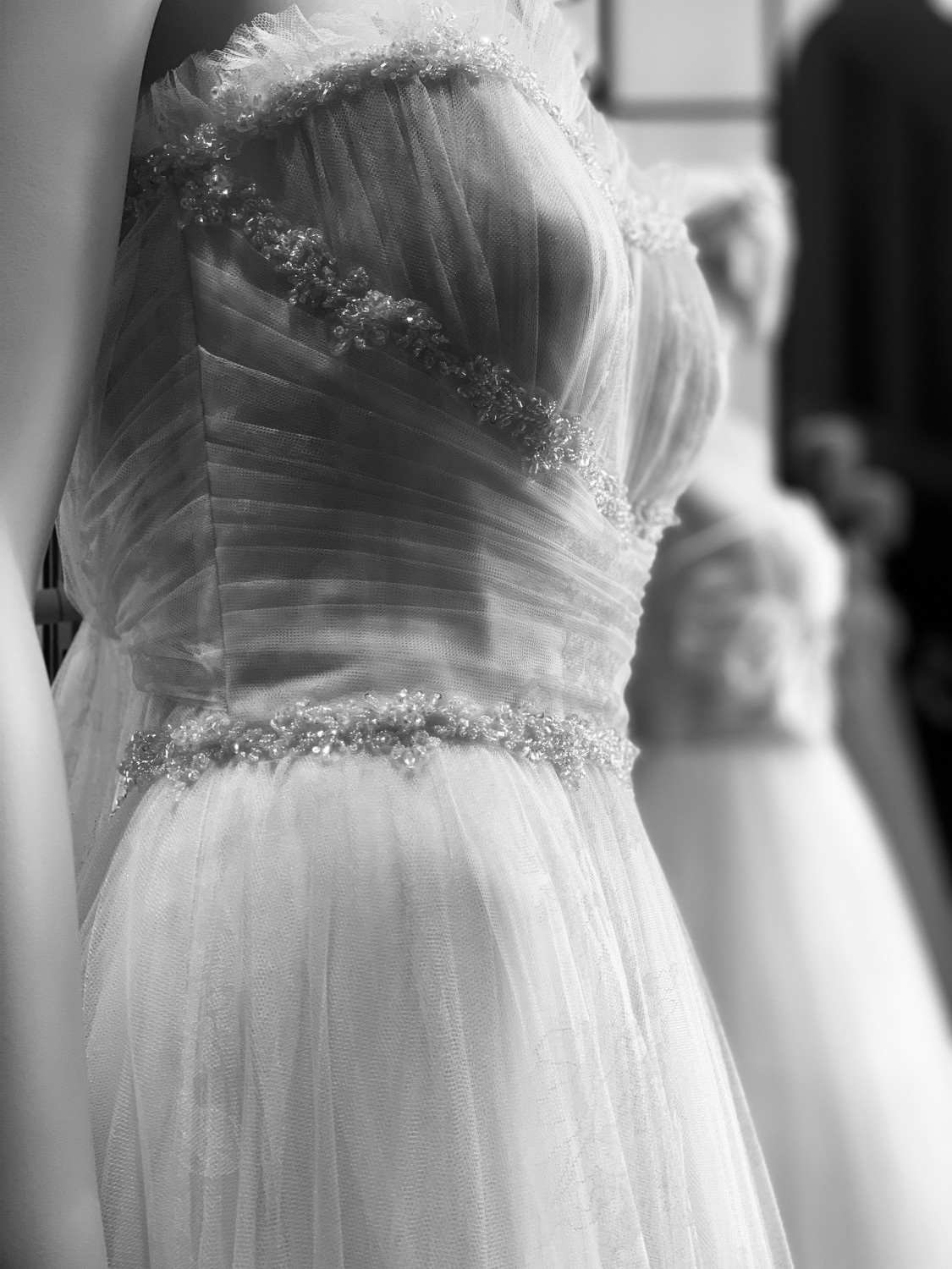 04-La magia del tulle imprimé-atelier Trilogy Sposa BRIDAL COUTURE-abito da sposa su misura-Altamura Bari Puglia